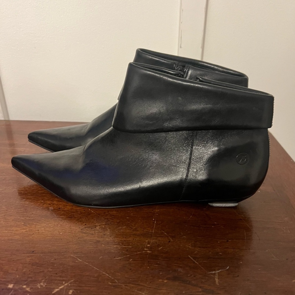 Bronx leather Sleek Black Ankle Booties size 10 - Picture 2 of 9